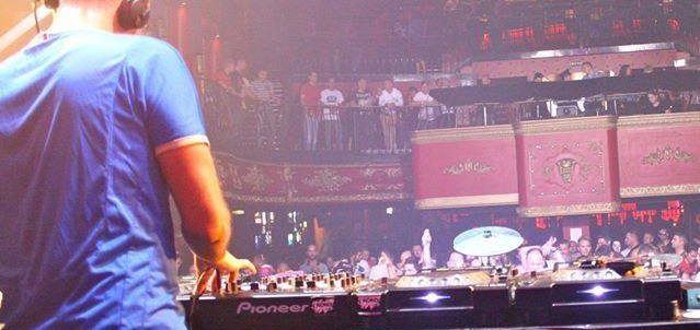 Future Resonance On The Decks